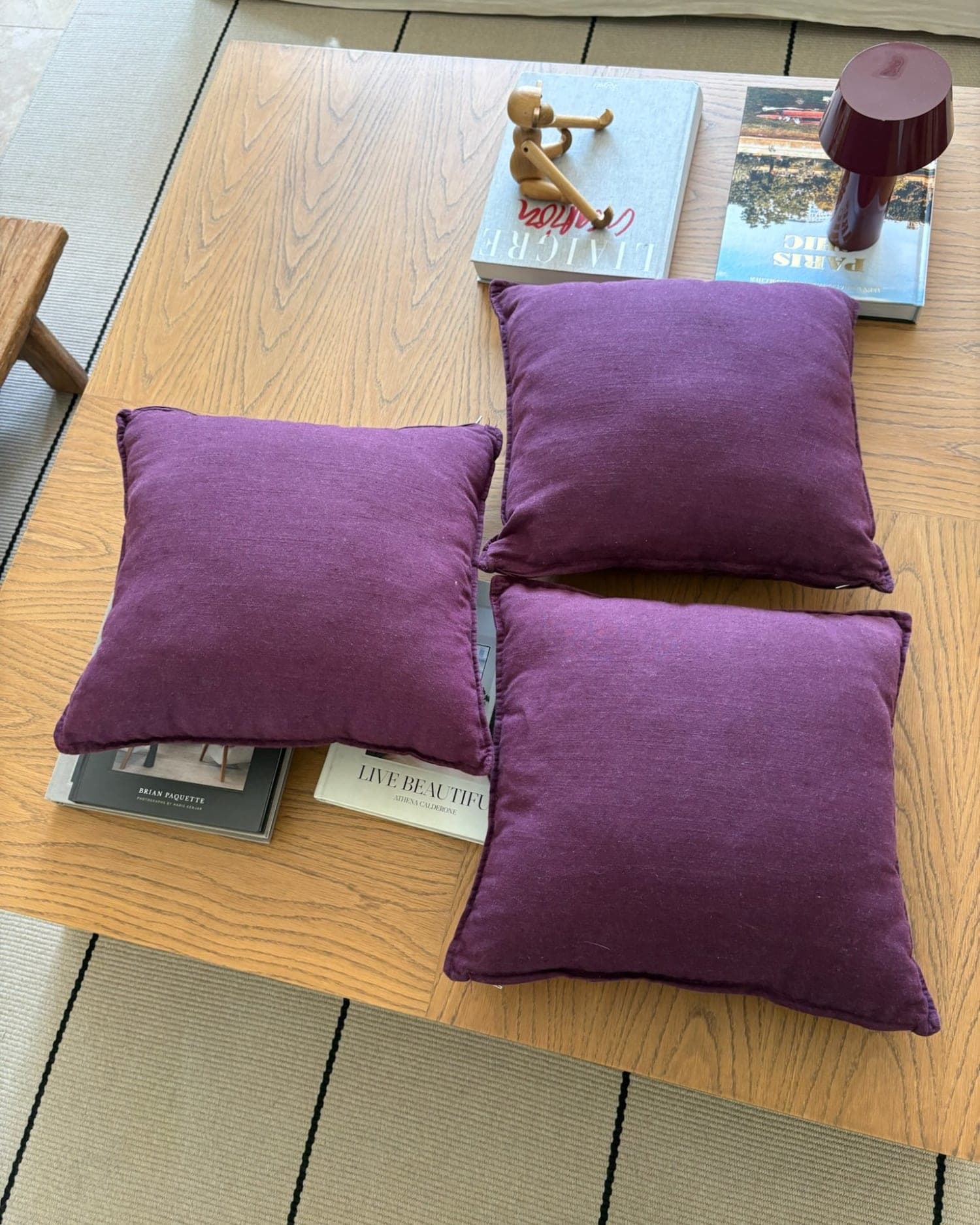 Set de tres almohadones violeta