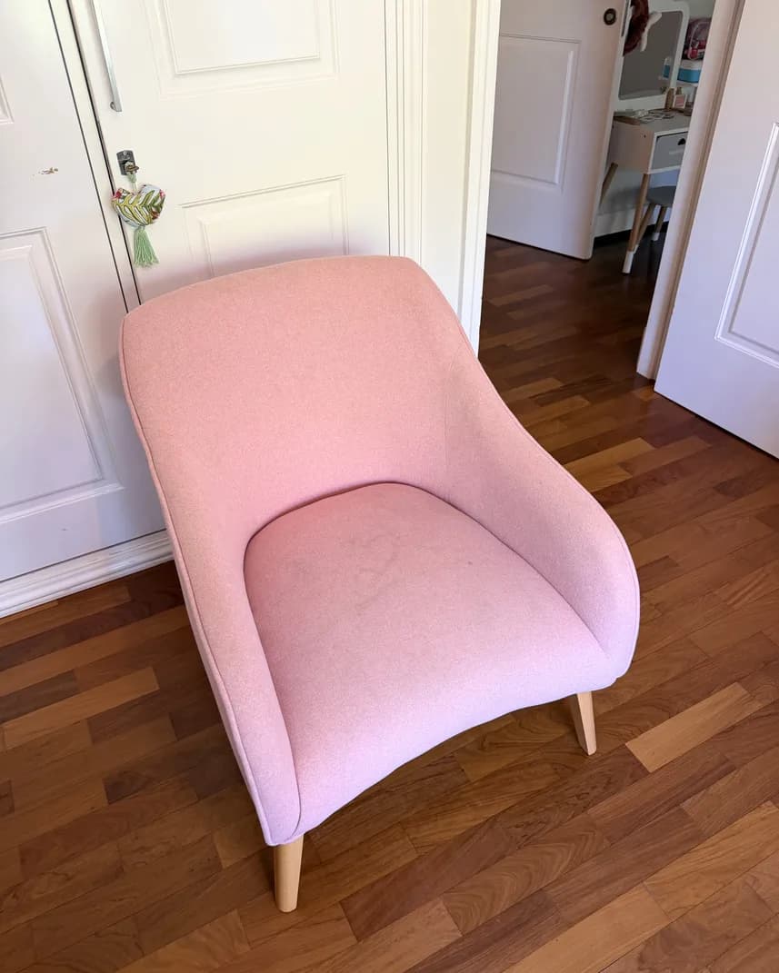 Sillón rosa viejo, de Kave Home