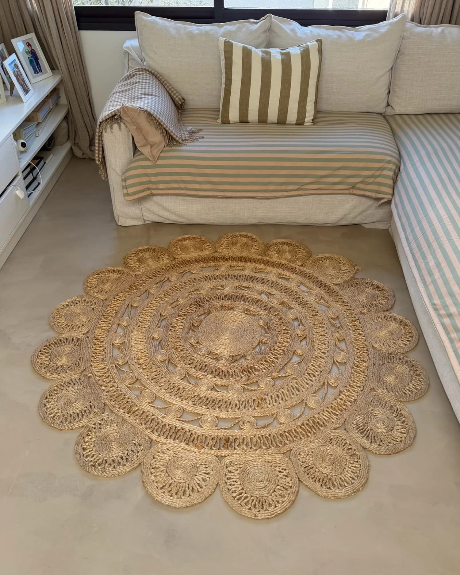 Alfombra redonda de yute tejida