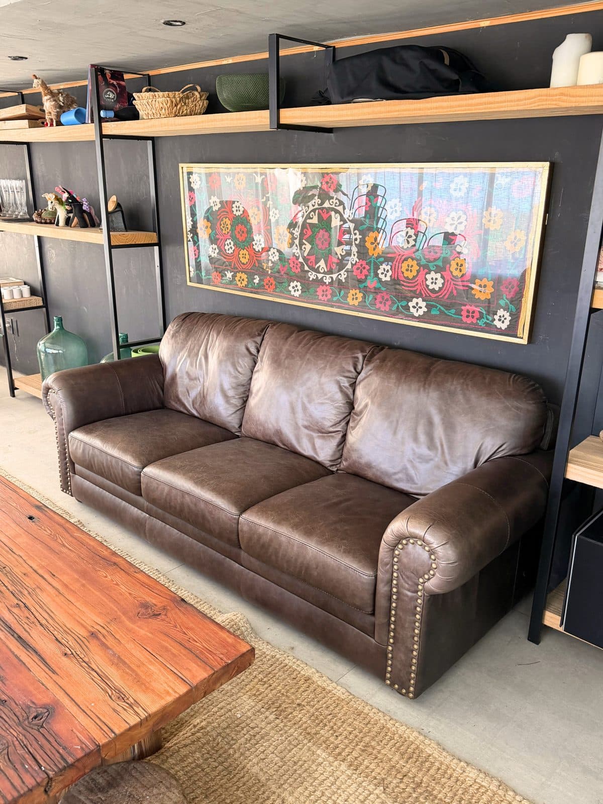Sillón de cuero, 4 cuerpos, de Divino