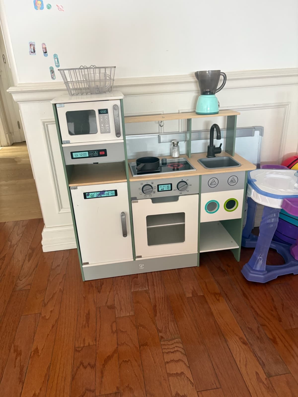 Cocinita de madera HAPE